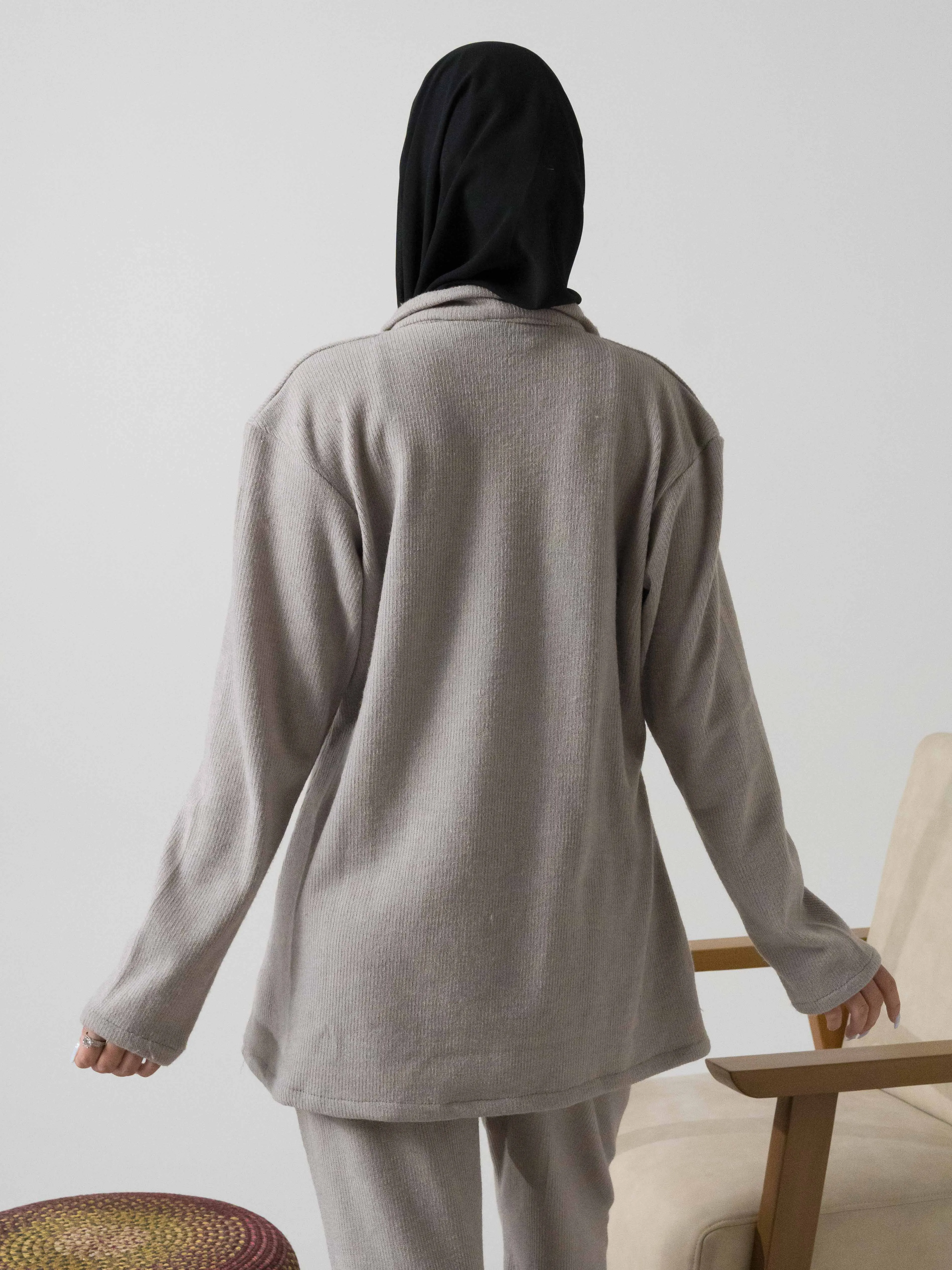 Essential Highneck Pullover - Grey