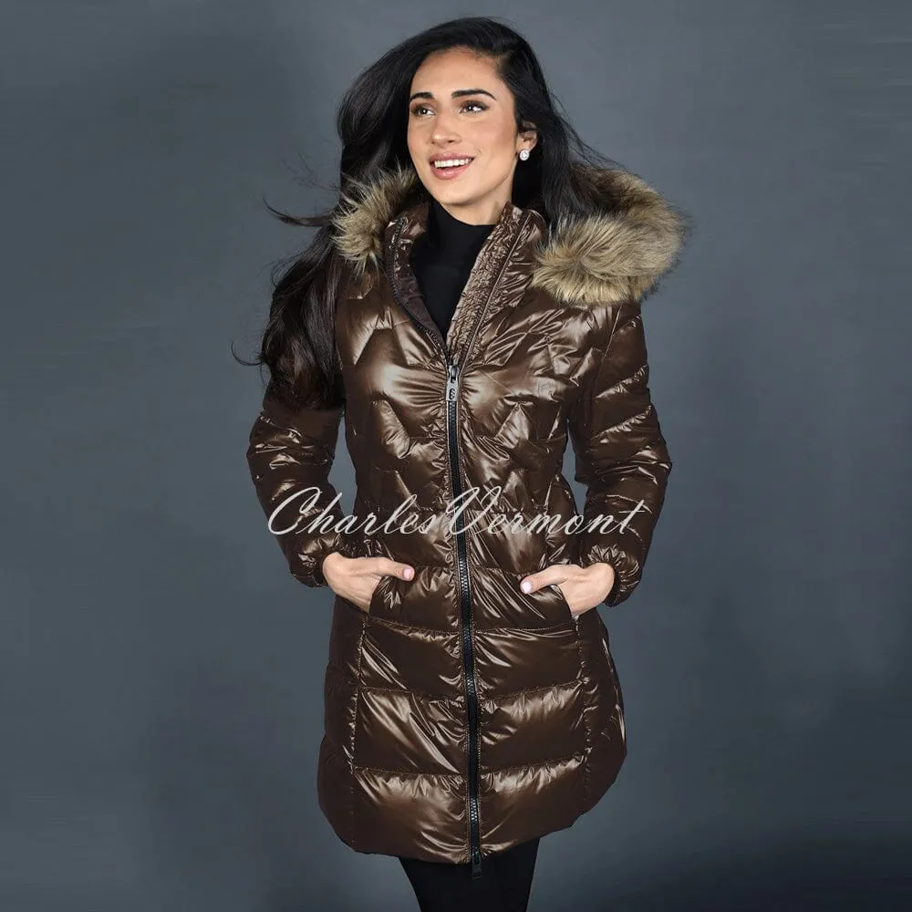 Frank Lyman Coat – Style 213185U