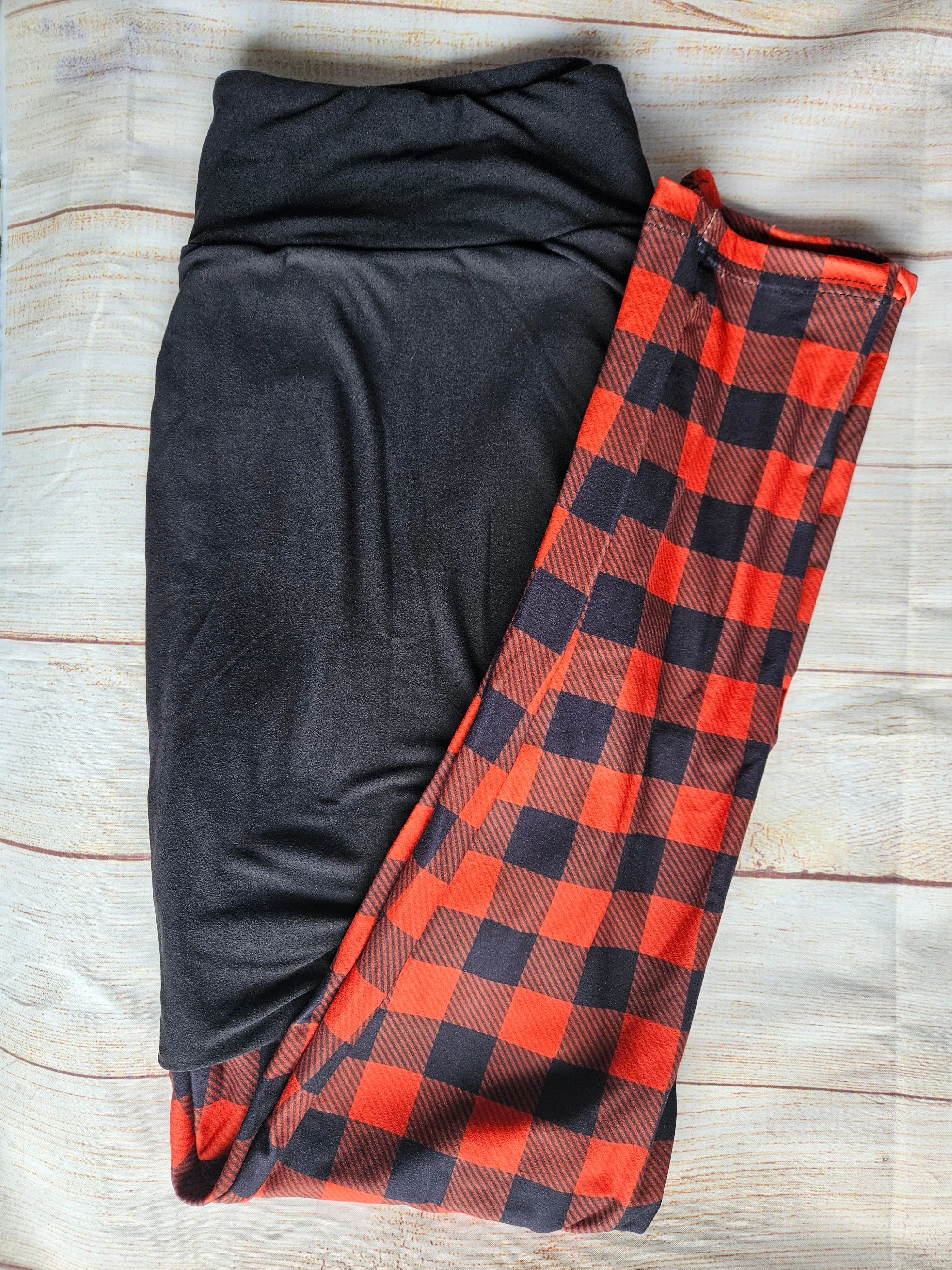 Red Buffalo Plaid & Black Skirted Leggings