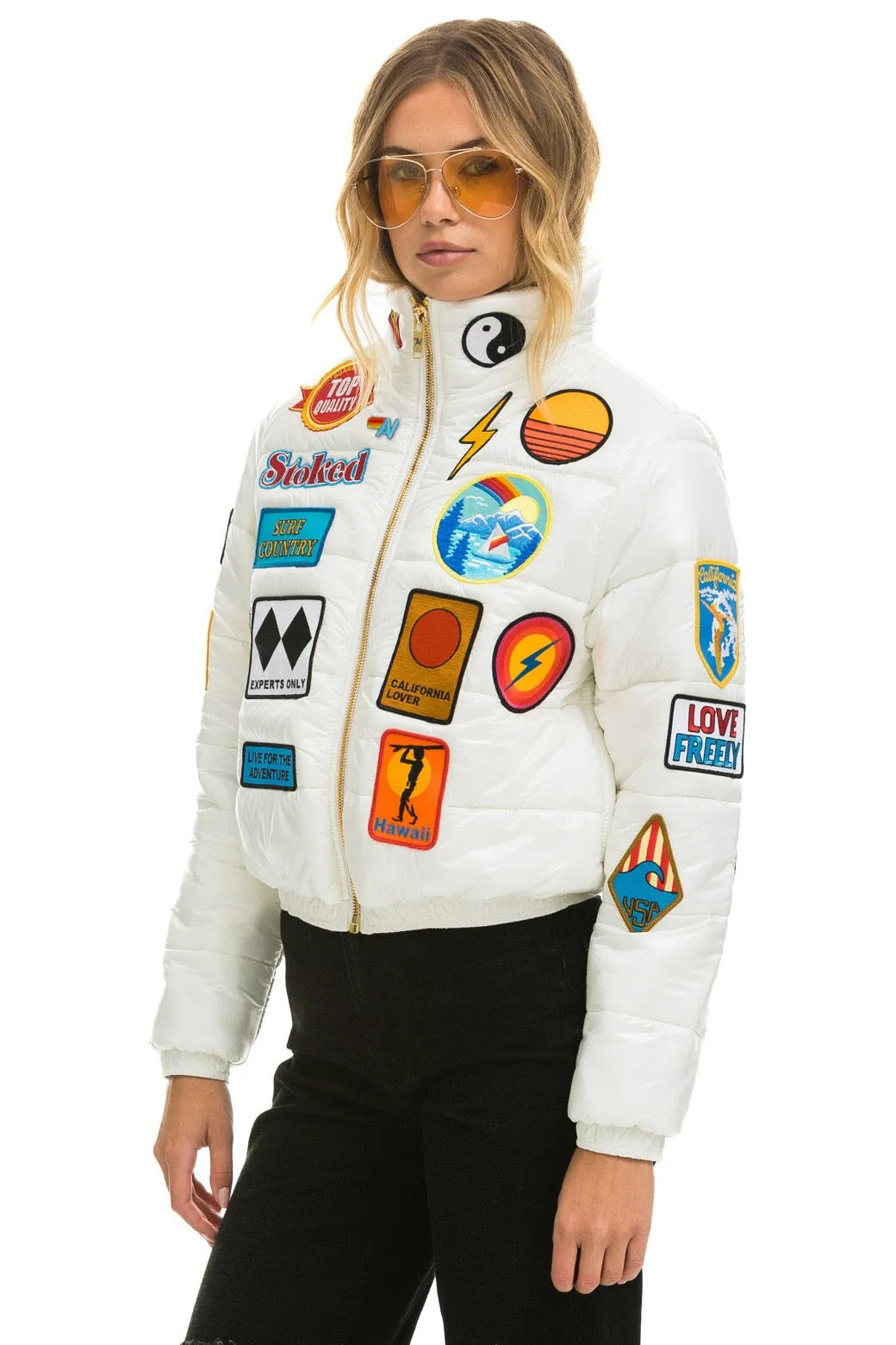 VINTAGE PATCH APRES PUFFER JACKET - WHITE GLOSSY