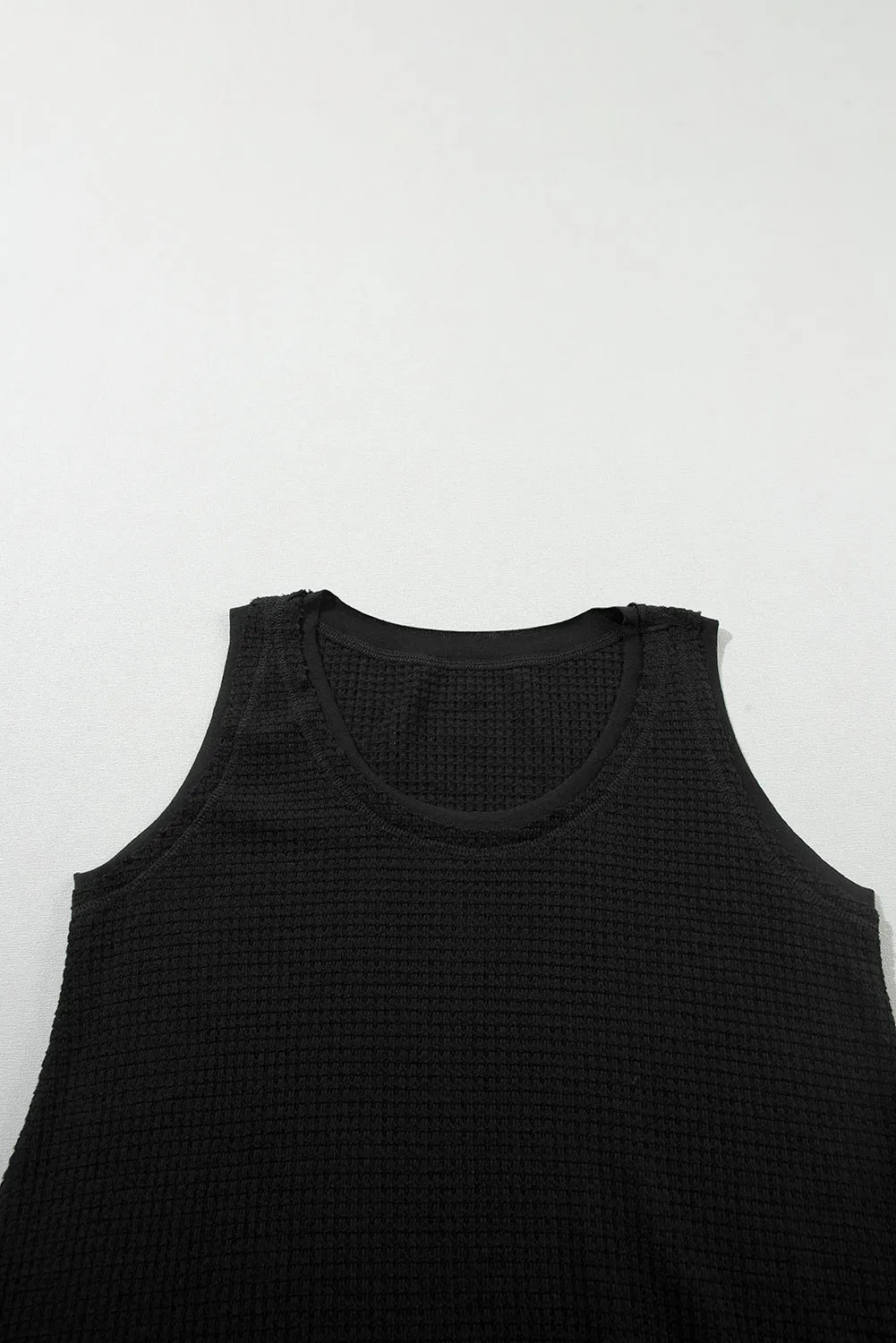 White Scoop Neck Waffle Knit Splicing Flowy Vest